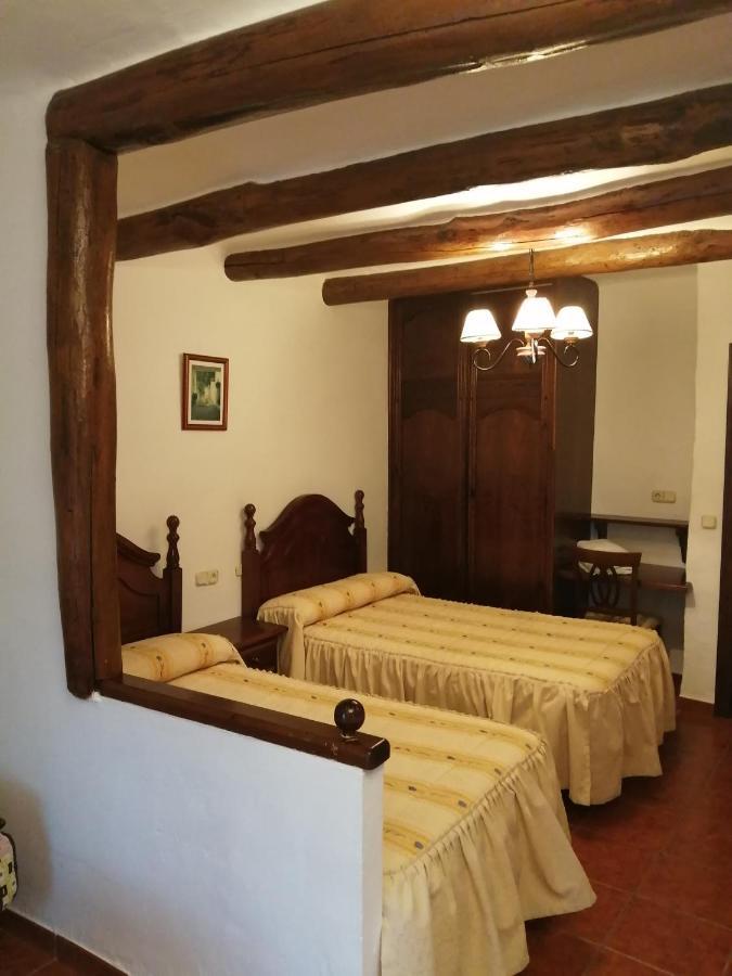Hostal Ruta De Las Nieves Capileira Eksteriør bilde