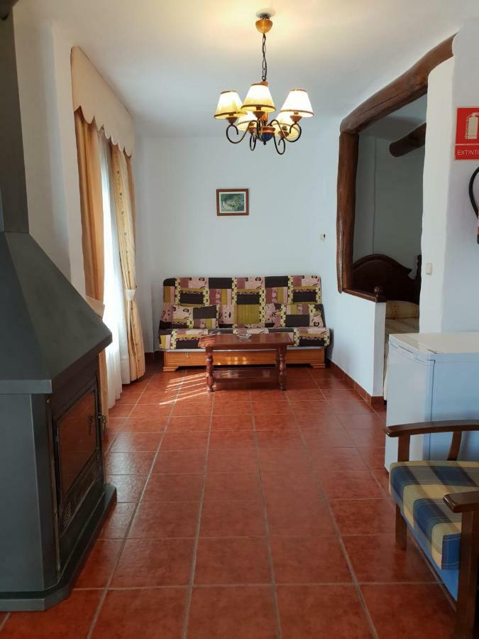Hostal Ruta De Las Nieves Capileira Eksteriør bilde