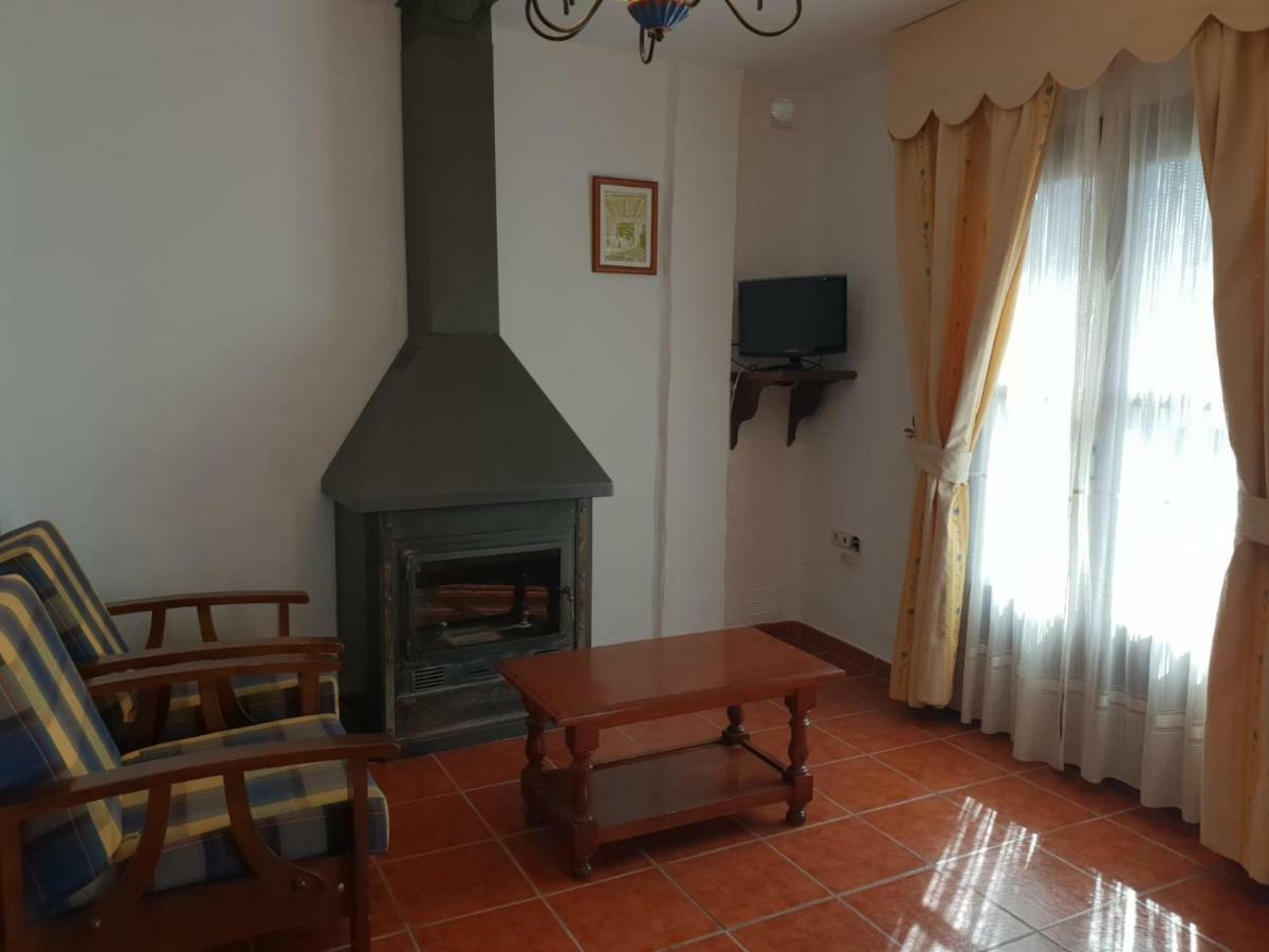Hostal Ruta De Las Nieves Capileira Eksteriør bilde